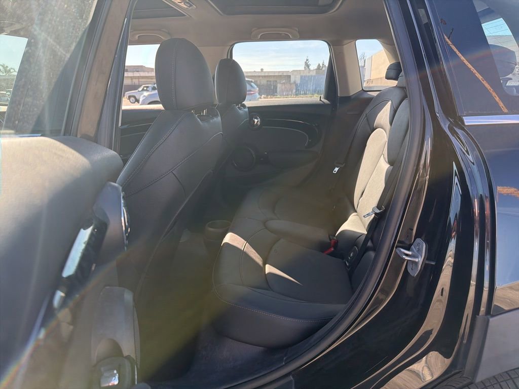 Used 2023 MINI Cooper S image 11