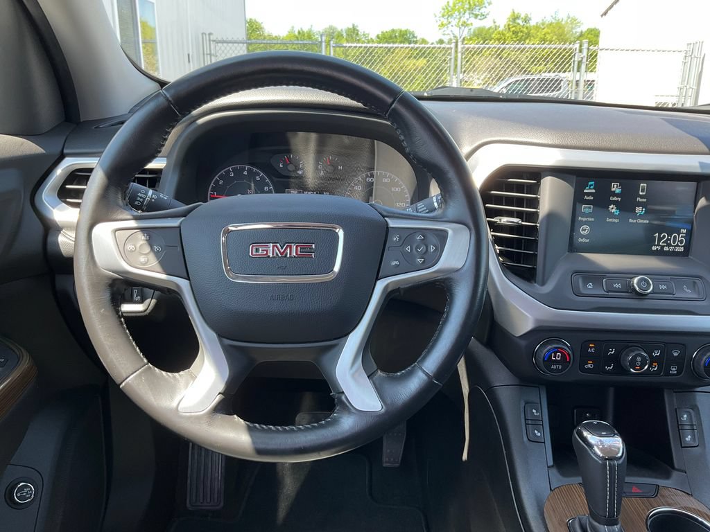 Used 2019 GMC Acadia SLE AWD/4WD image 4