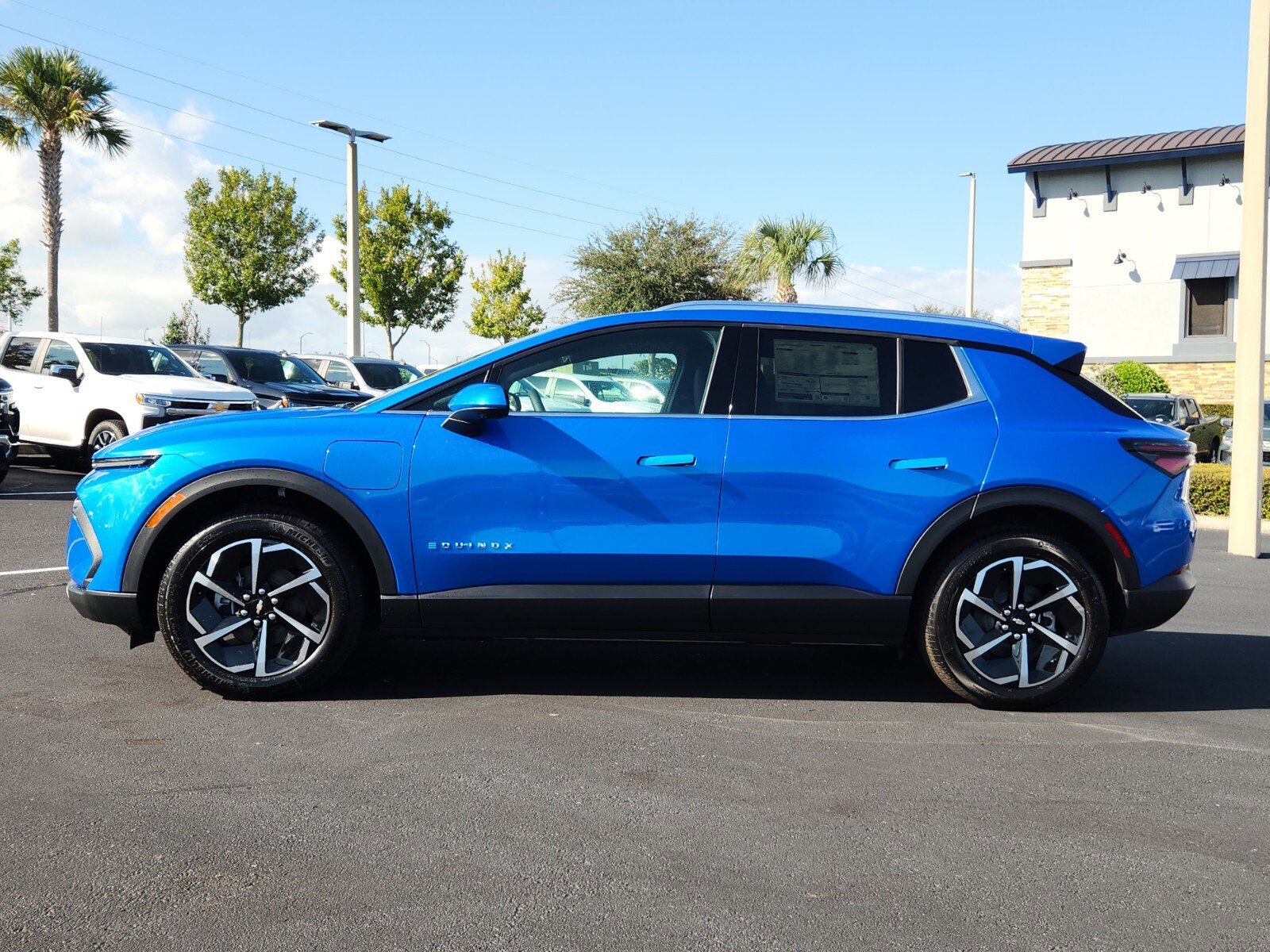 New 2026 Chevrolet Equinox EV LT image 3