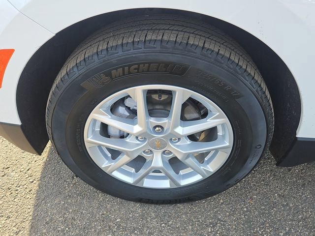 Used 2024 Chevrolet Equinox LT image 19