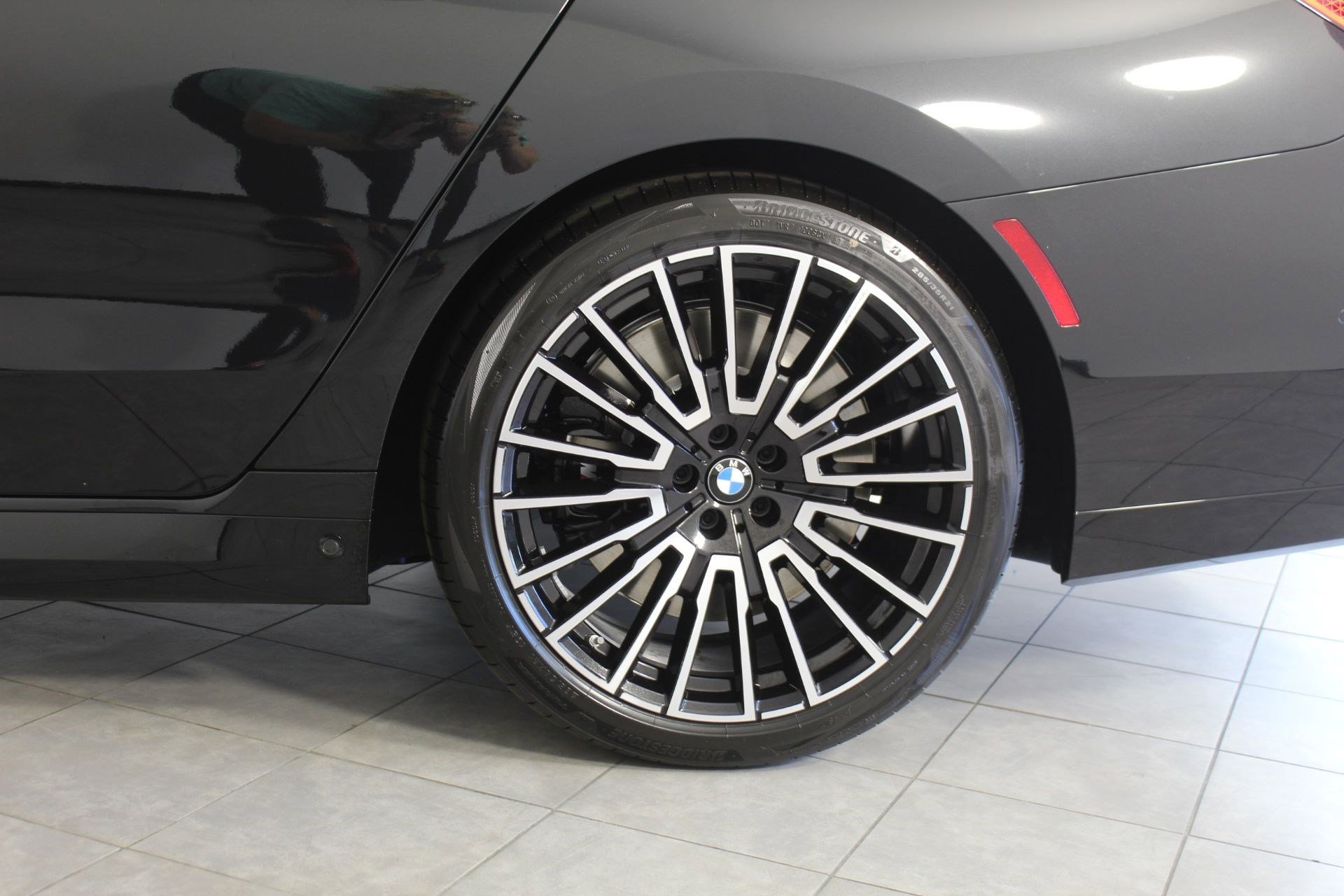 New 2026 BMW 760i xDrive w/ Executive Package image 23