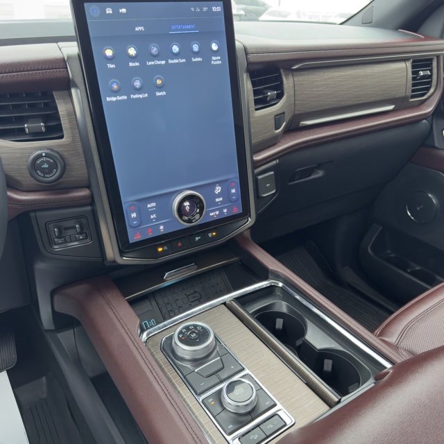 Used 2024 Ford Expedition Max Limited image 27