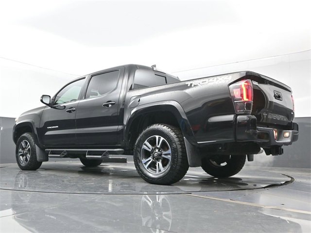 Used 2017 Toyota Tacoma SR5 image 22