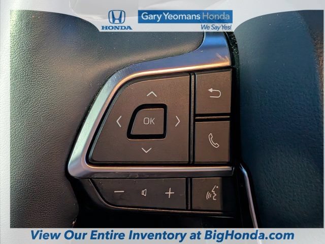 Used 2020 Toyota Highlander Limited FWD image 28