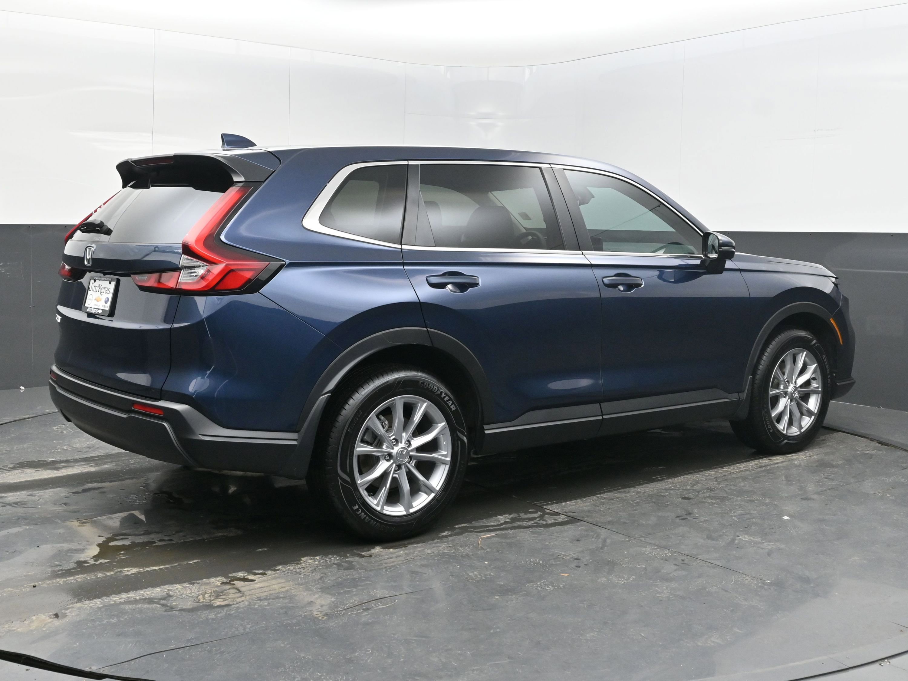 Used 2025 Honda CR-V EX image 9