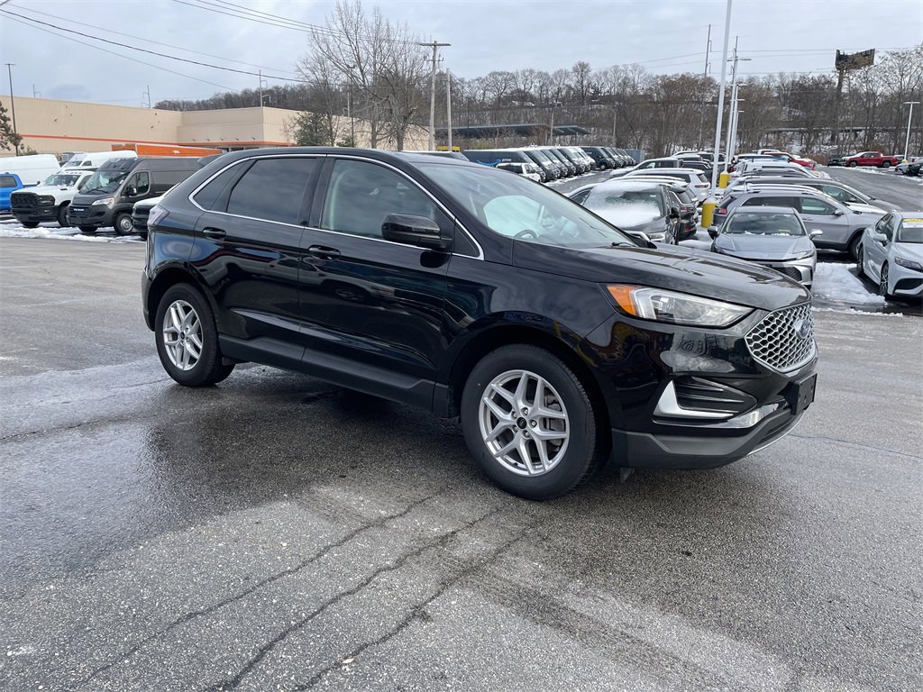 Used 2023 Ford Edge SEL image 6