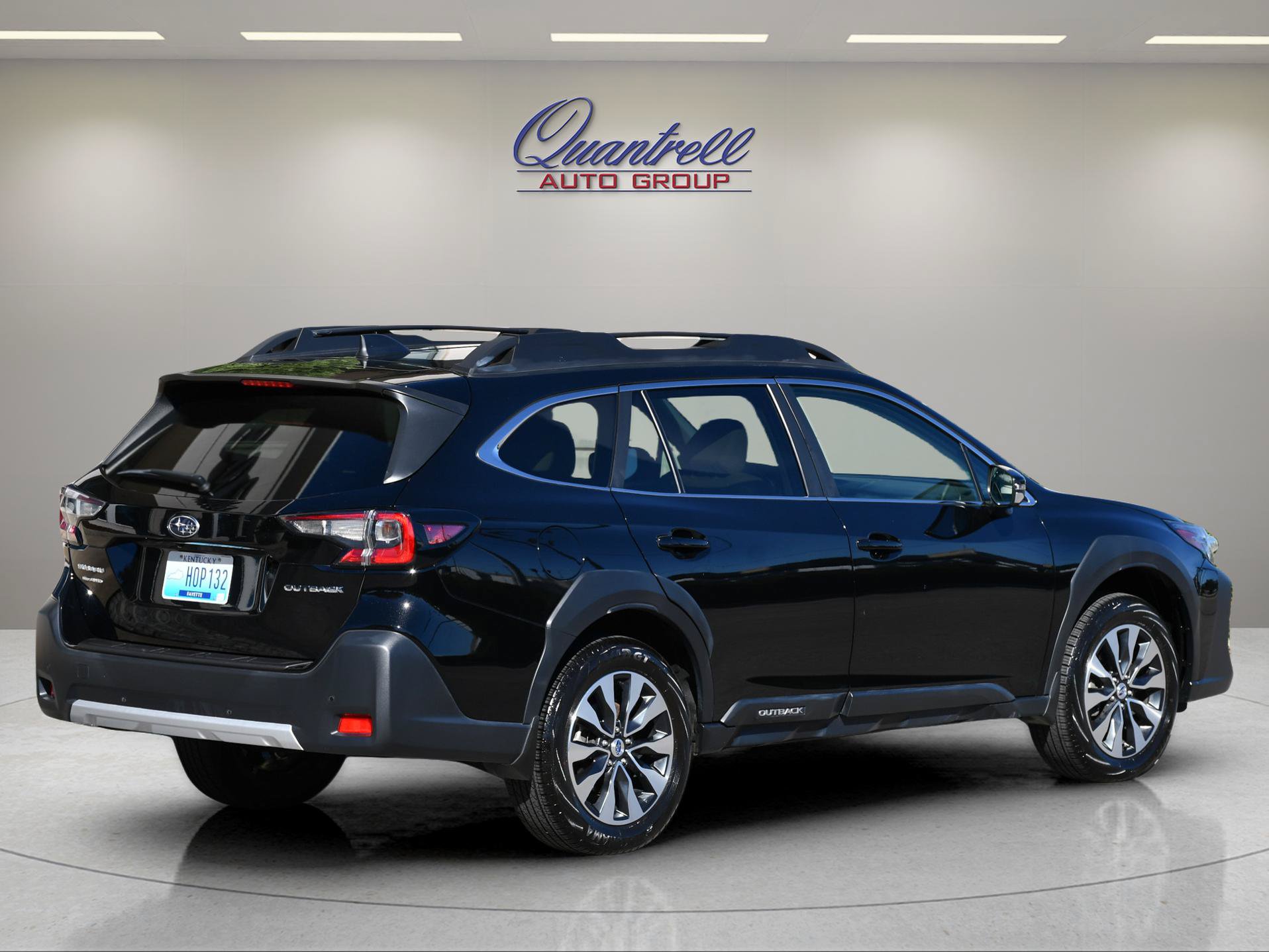 Used 2024 Subaru Outback Limited w/ Popular Package #2 AWD/4WD image 4