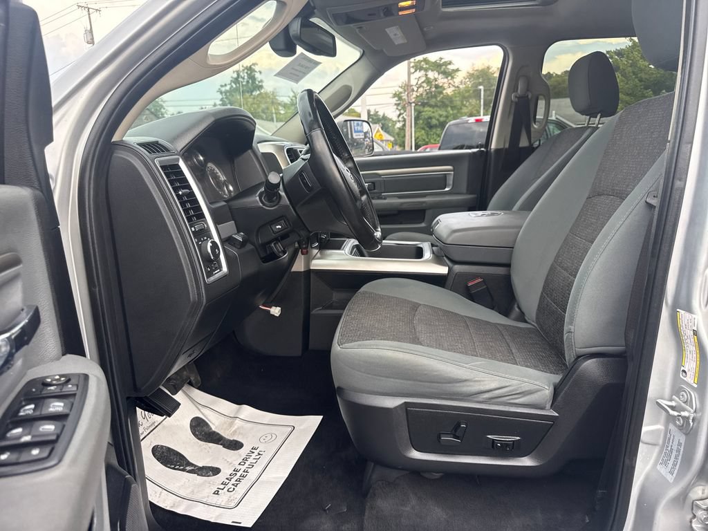 Used 2017 RAM 2500 Big Horn AWD/4WD image 32