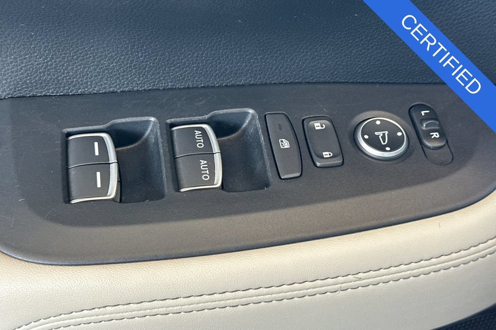 Used 2025 Honda HR-V EX-L image 12