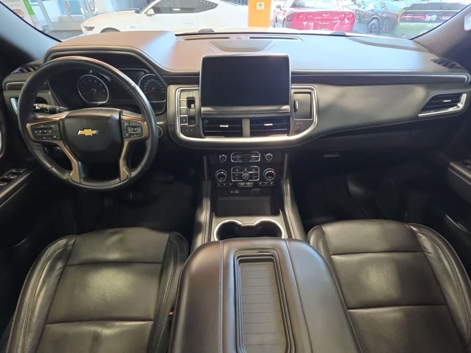 Used 2021 Chevrolet Suburban High Country AWD/4WD image 31