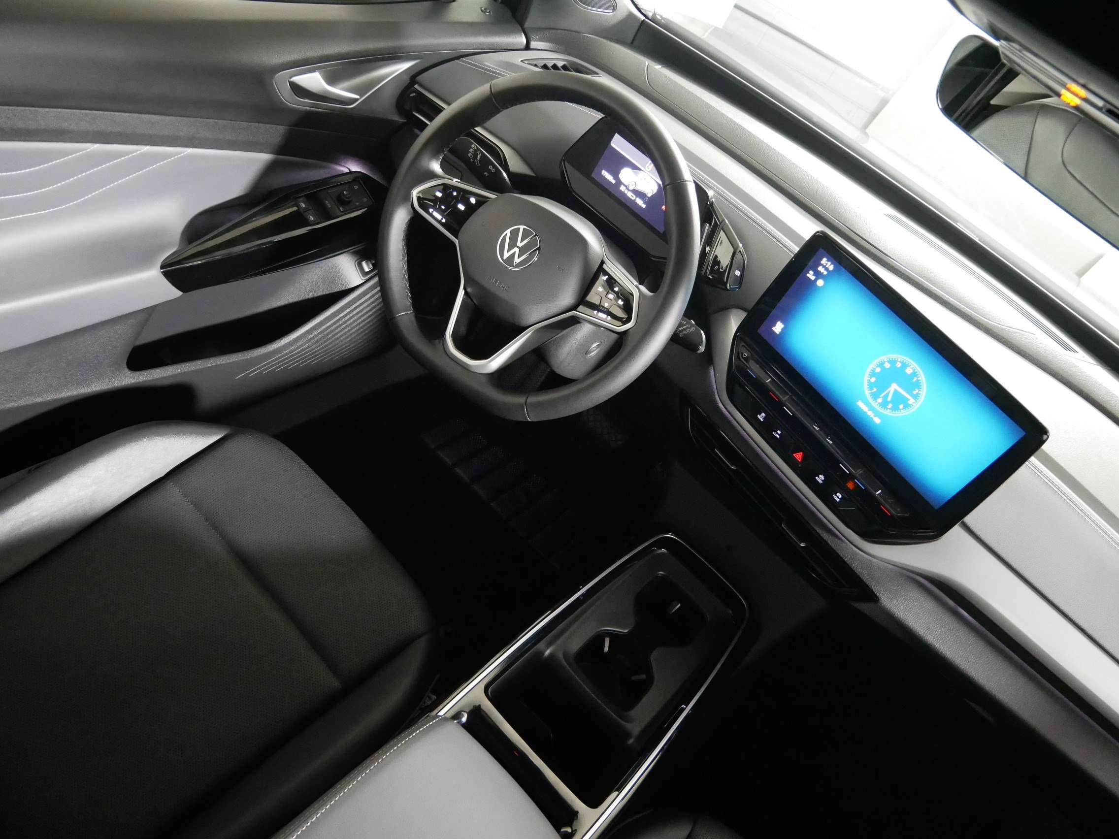 Certified 2023 Volkswagen ID.4 Pro S image 9