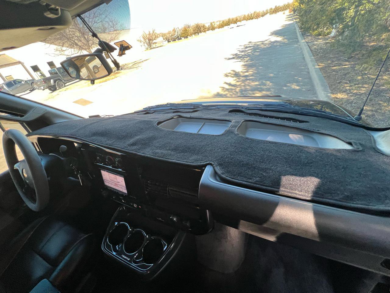 Used 2017 Chevrolet Express 2500 image 22