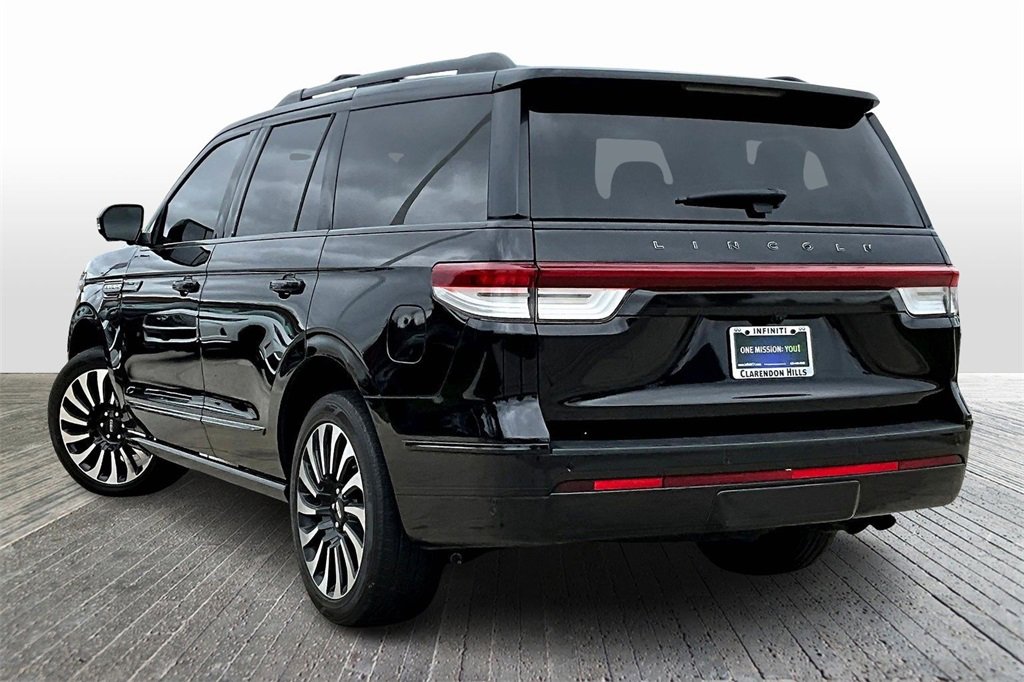 Used 2023 Lincoln Navigator Black Label image 6