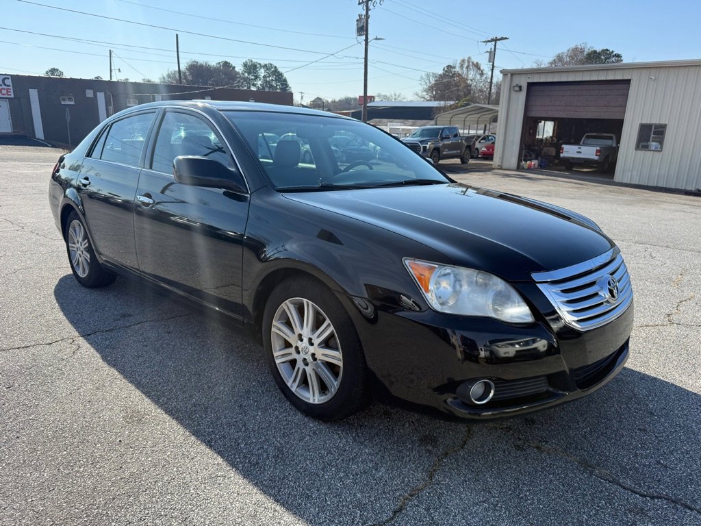 Used 2009 Toyota Avalon Limited image 3