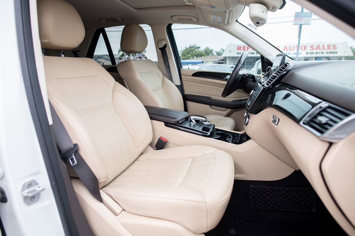 Used 2017 Mercedes-Benz GLE 350 w/ Premium 1 Package image 18