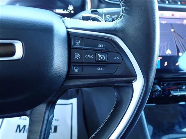 Used 2022 Jeep Grand Cherokee Limited image 18