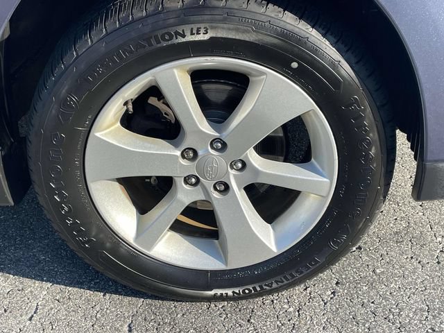 Used 2014 Subaru Outback 2.5i Premium AWD/4WD image 8