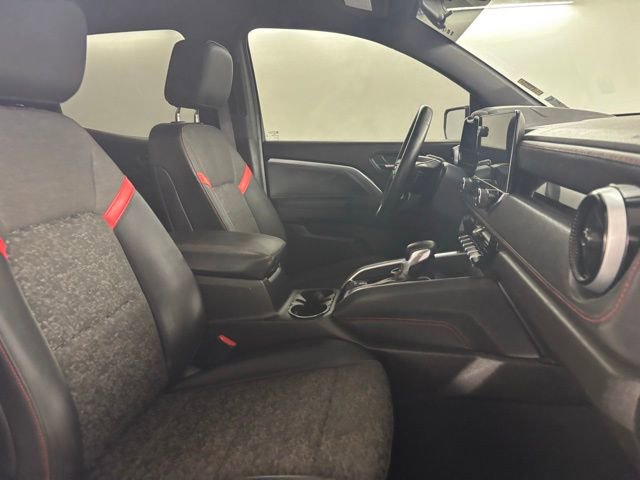 Used 2023 Chevrolet Colorado Z71 image 18