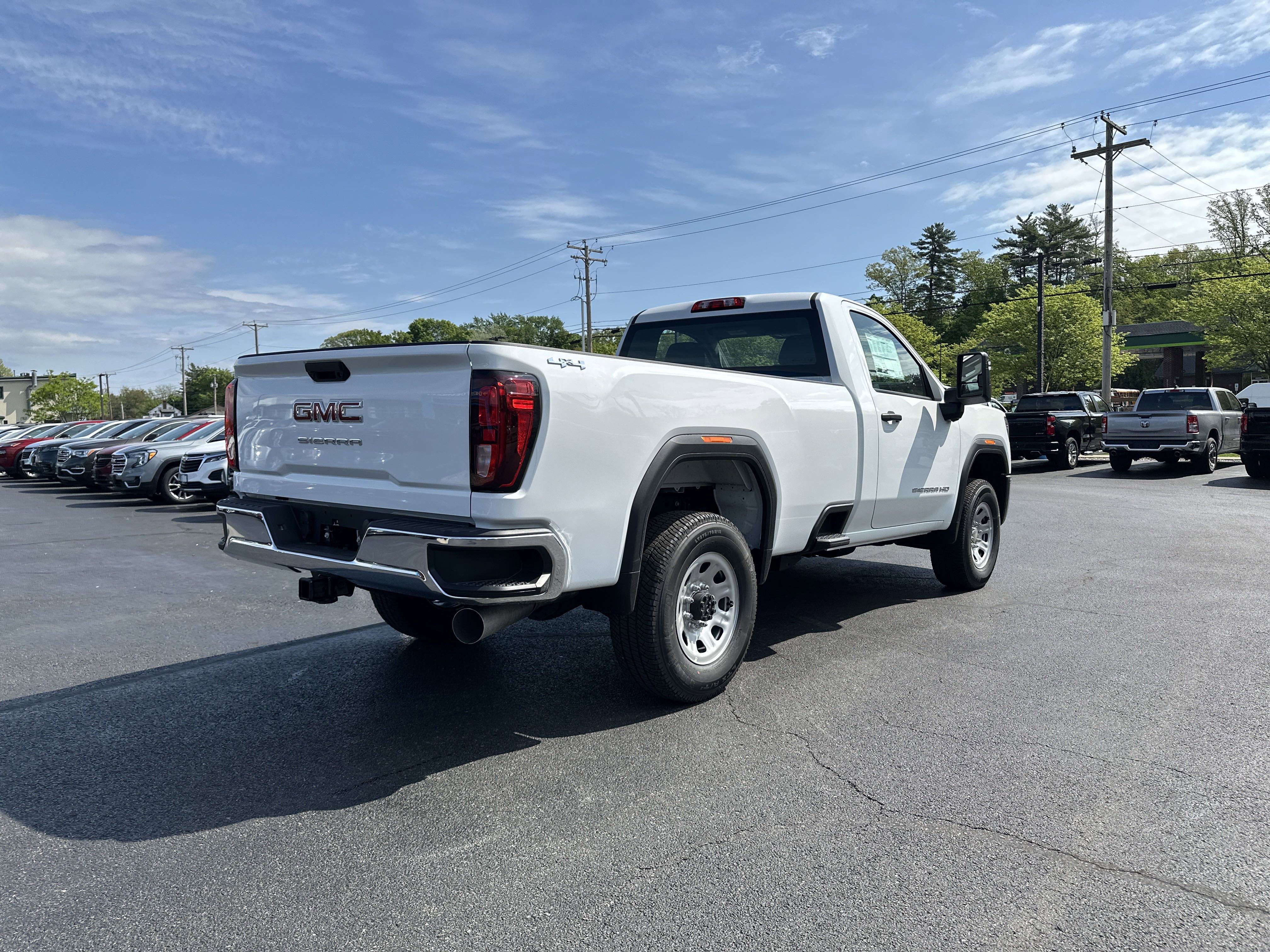 New 2025 GMC Sierra 2500 Pro image 6