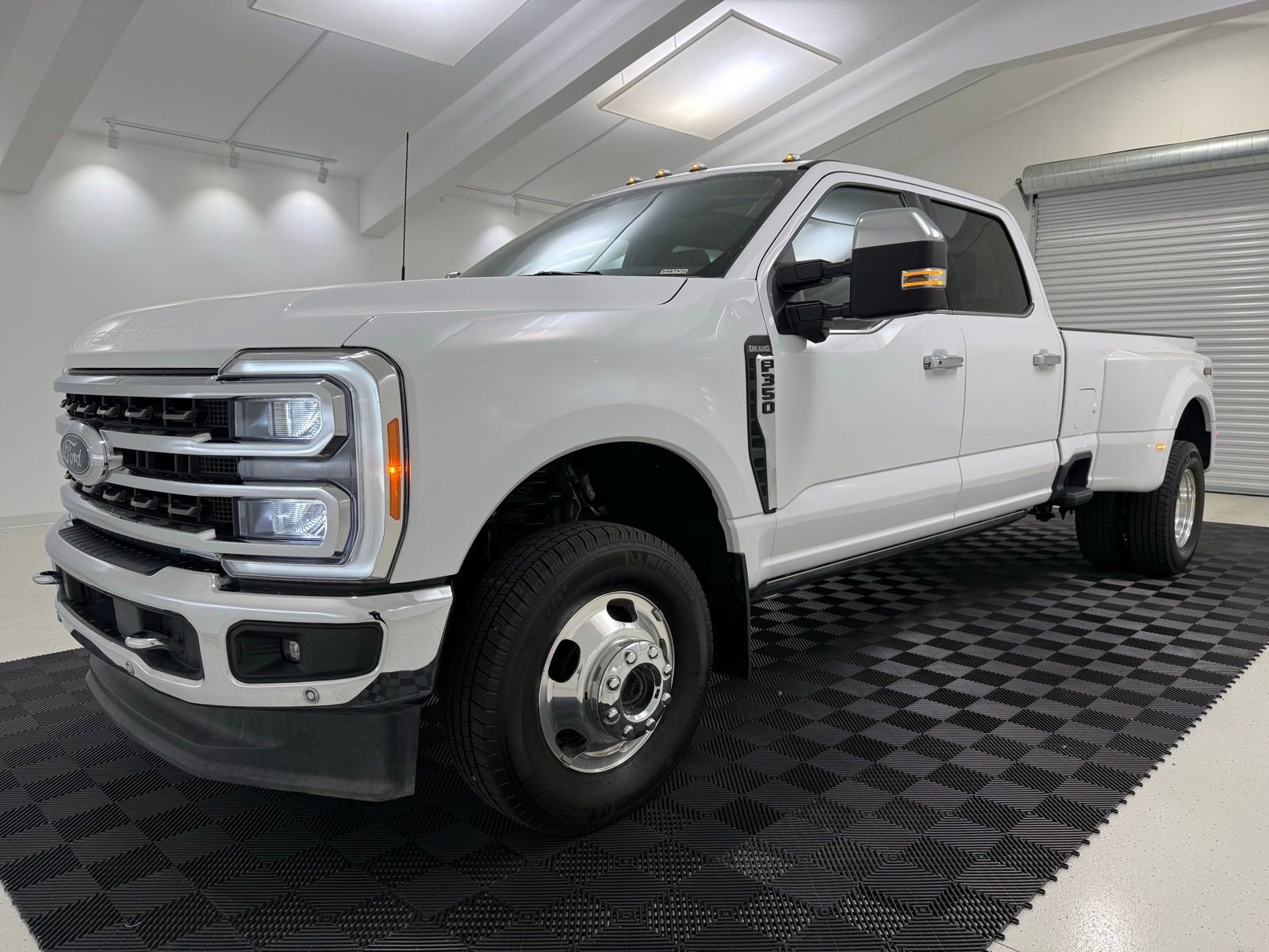 Used 2023 Ford F350 King Ranch w/ Chrome Package image 5