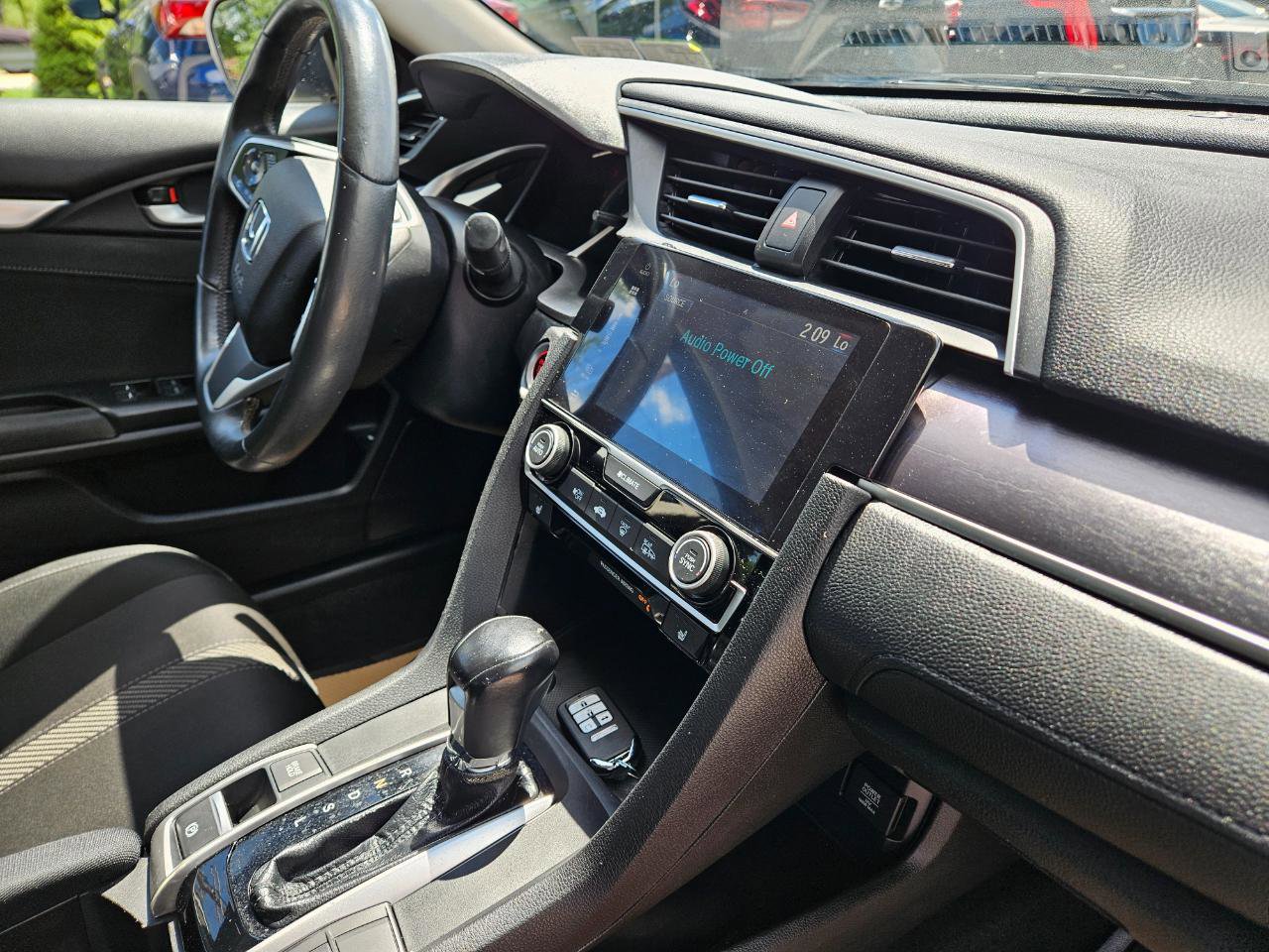 Used 2018 Honda Civic EX-T image 22