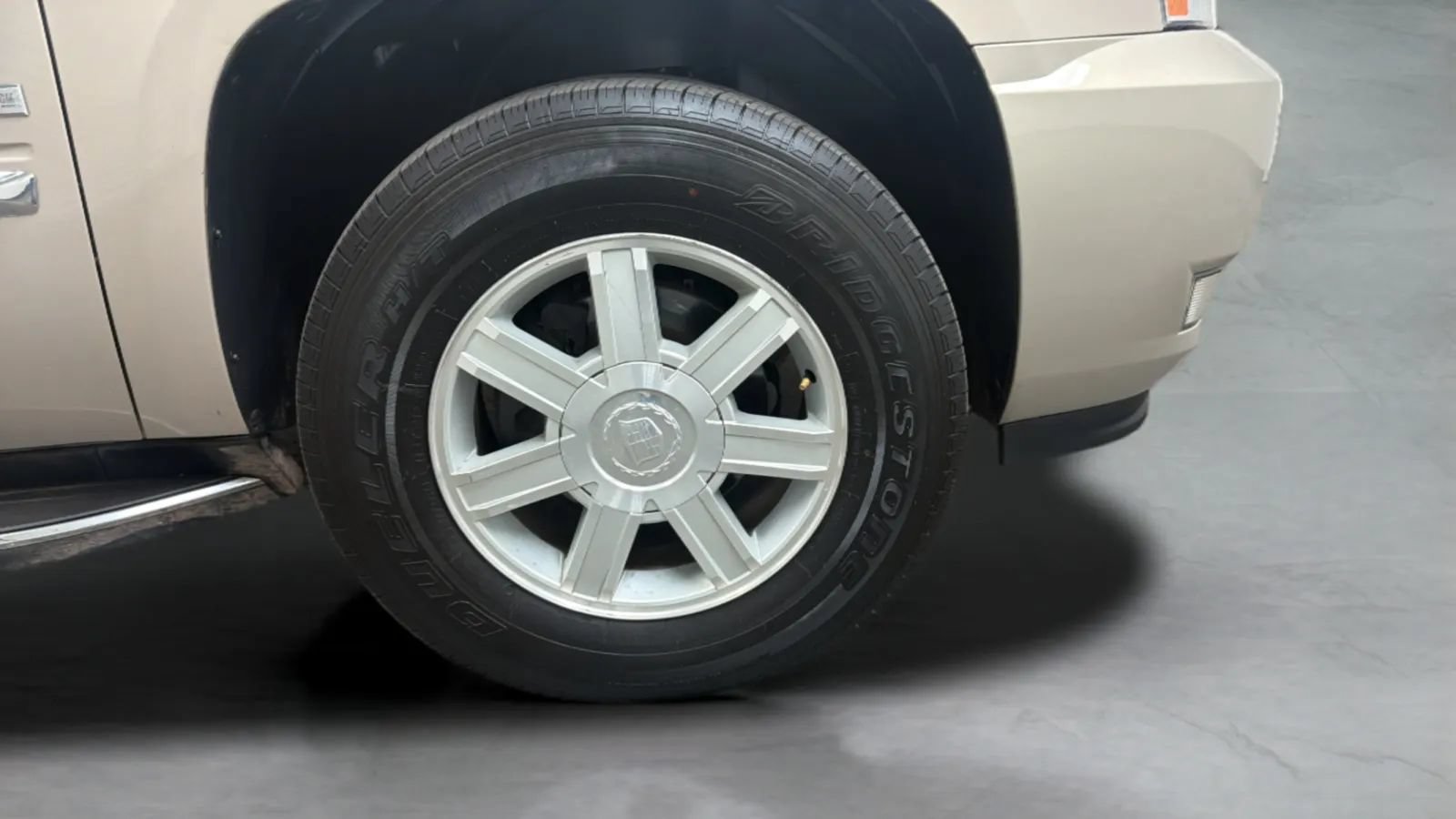 Used 2008 Cadillac Escalade AWD image 23
