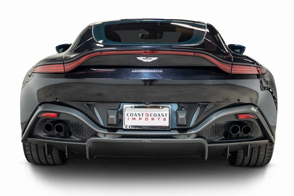 Used 2020 Aston Martin V8 Vantage Coupe image 12