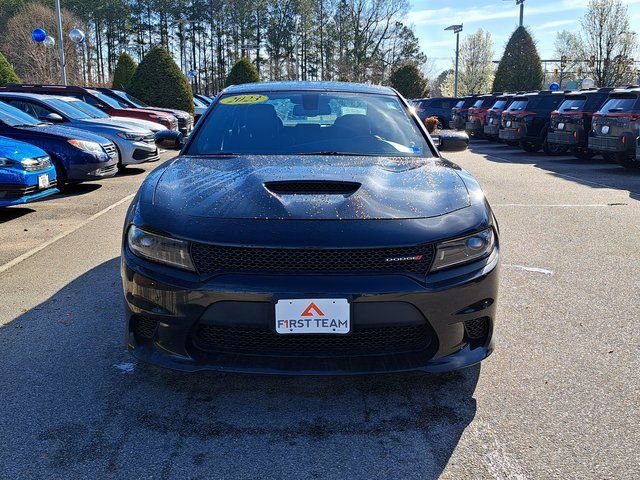 Used 2023 Dodge Charger GT image 3