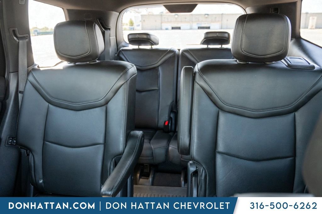Used 2021 Cadillac XT6 Premium Luxury w/ LPO, Floor Liner Package AWD/4WD image 15
