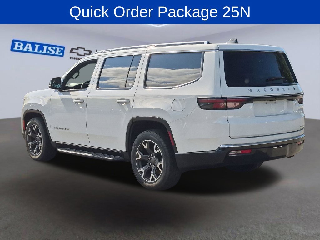 Used 2024 Jeep Wagoneer Series III AWD/4WD image 5