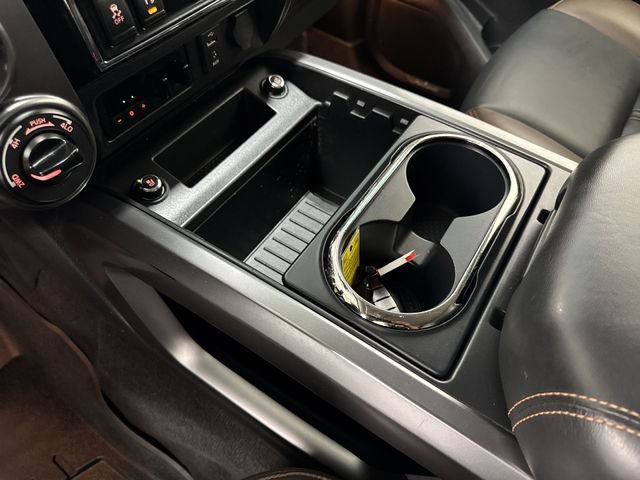 Used 2016 Nissan Titan Platinum Reserve image 22