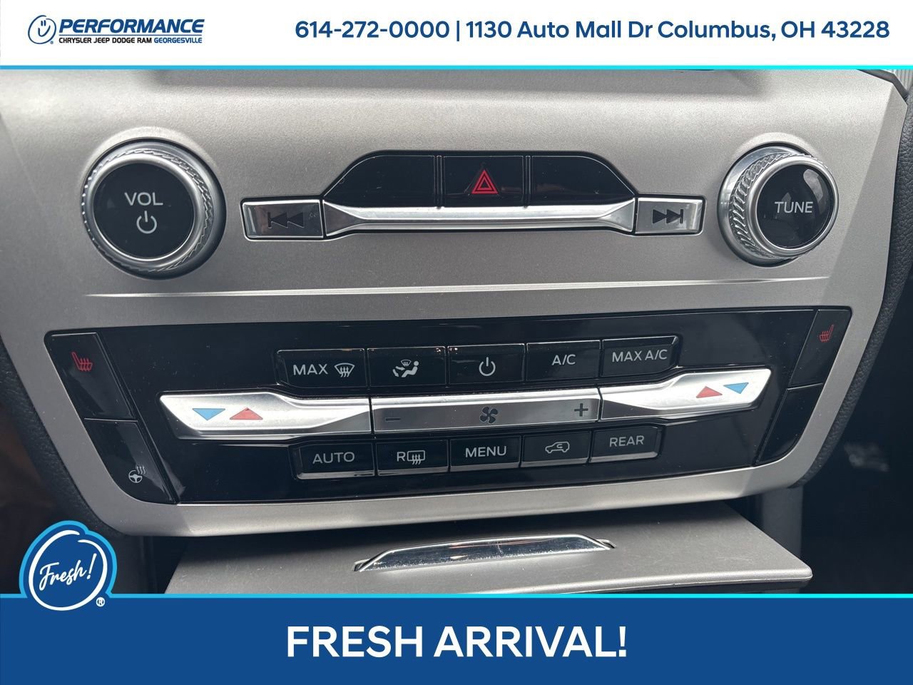 Used 2021 Ford Explorer XLT w/ XLT Sport Appearance Package image 18