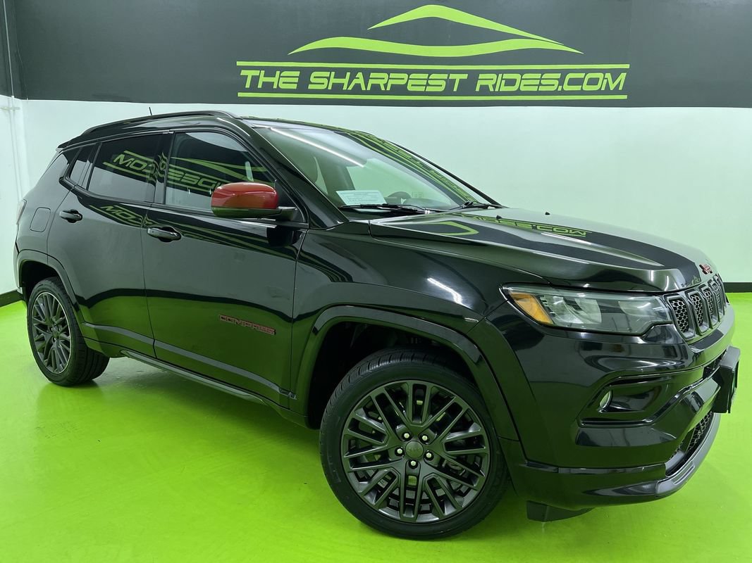 Used 2023 Jeep Compass Limited AWD/4WD image 1