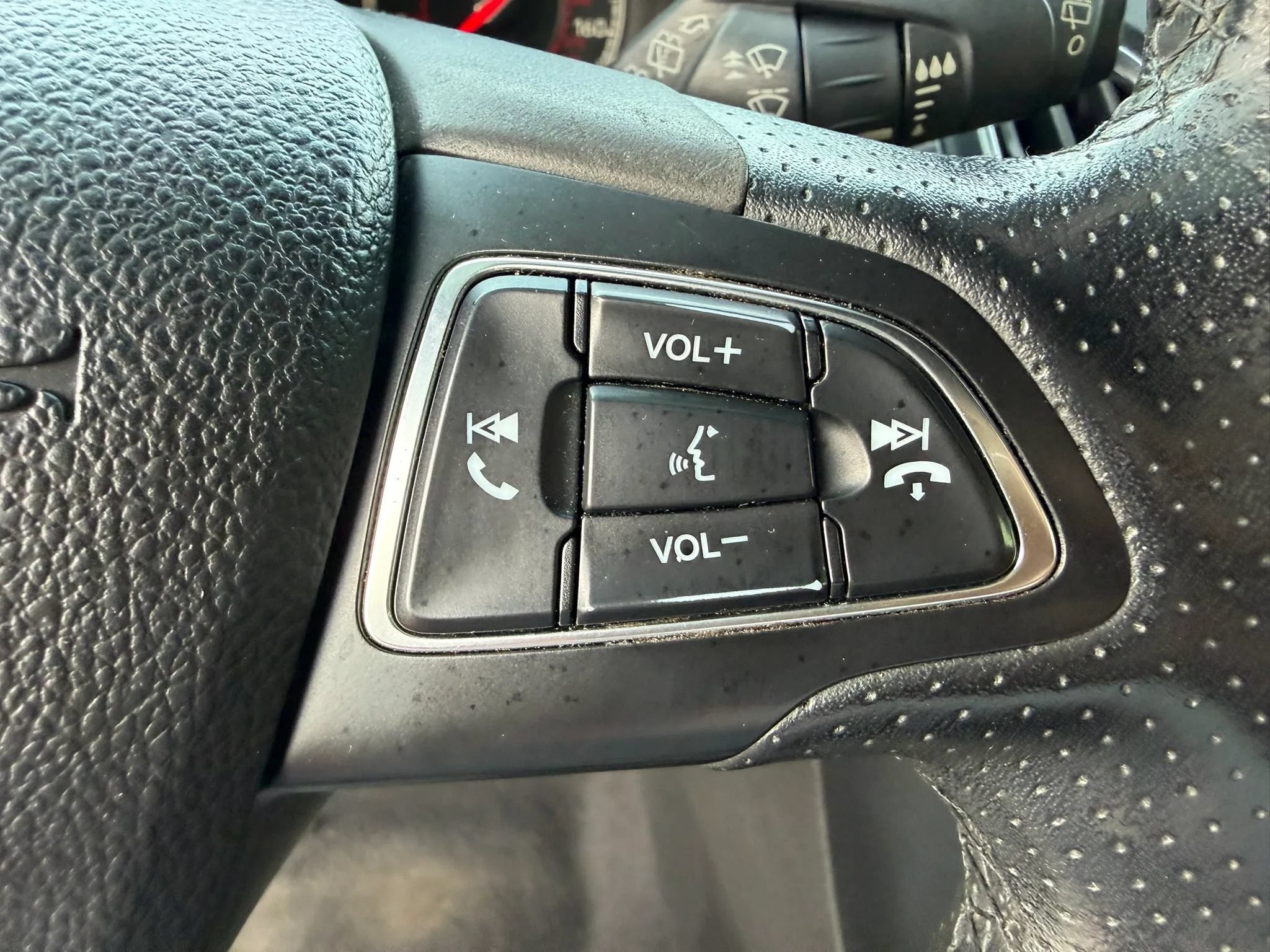 Used 2018 Ford Focus ST FWD image 36