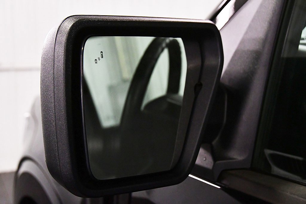 Used 2023 Ford F150 XLT w/ XLT Black Appearance Package image 17