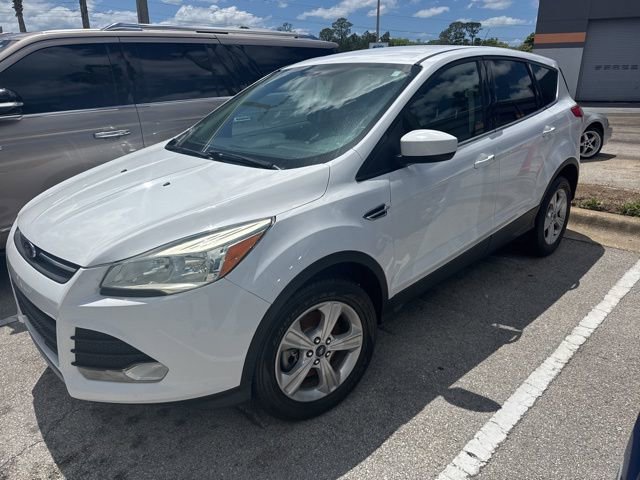 Used 2016 Ford Escape SE AWD/4WD image 3