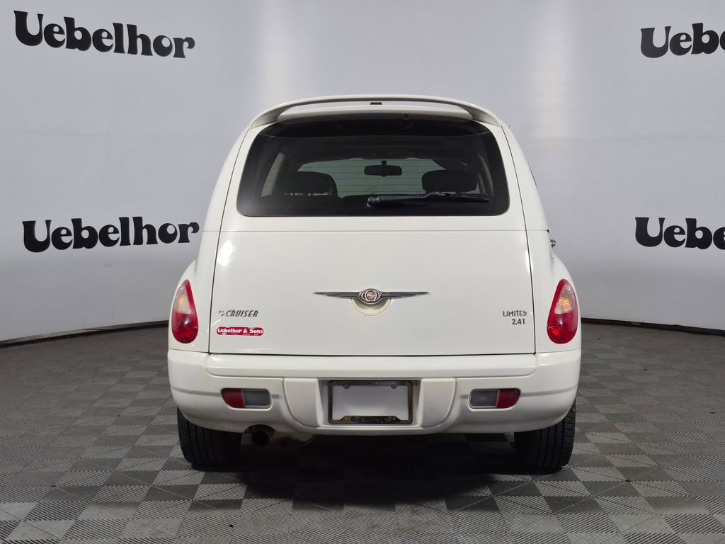 Used 2008 Chrysler PT Cruiser Limited FWD image 6