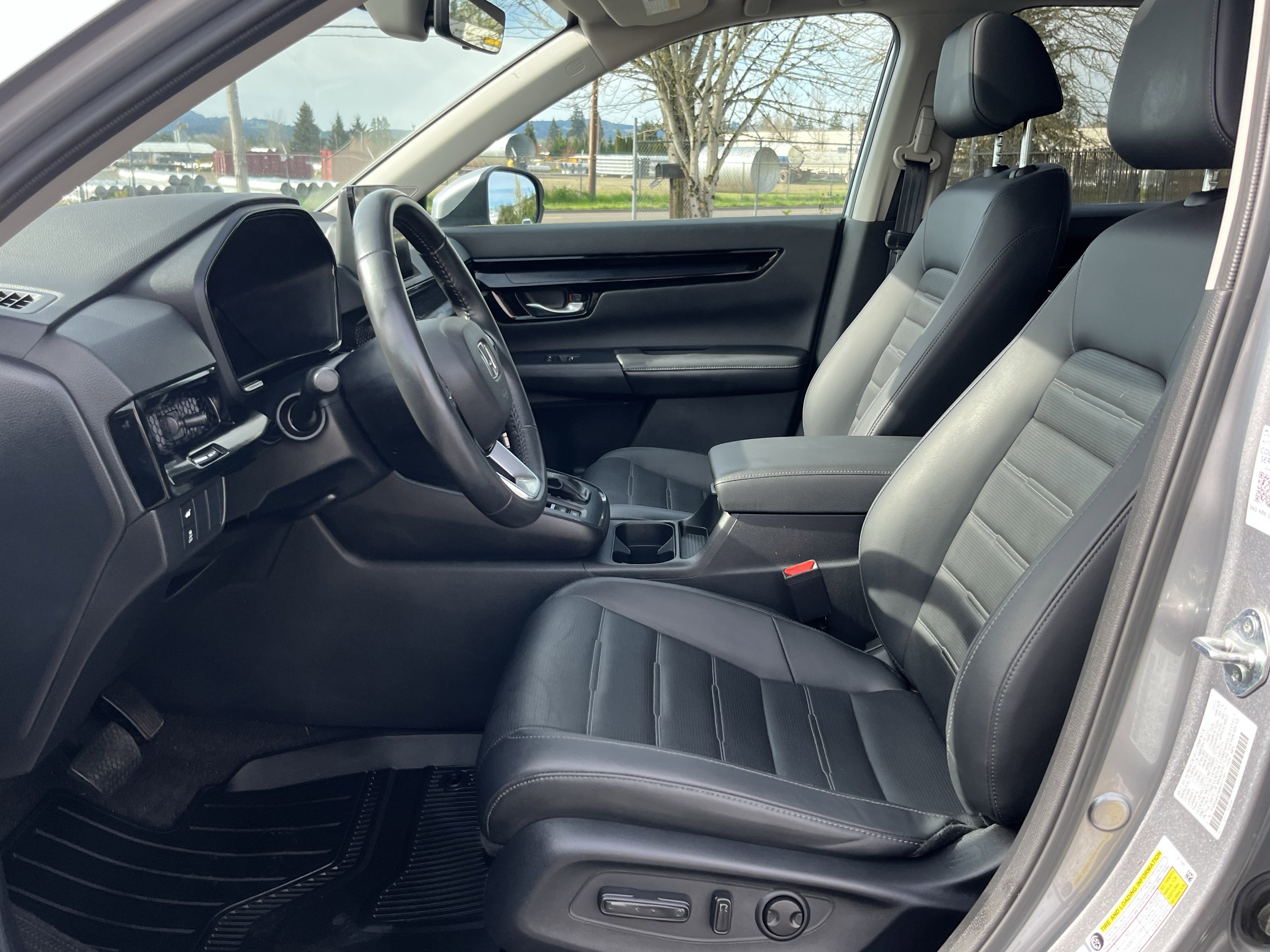 Used 2023 Honda CR-V EX-L image 10