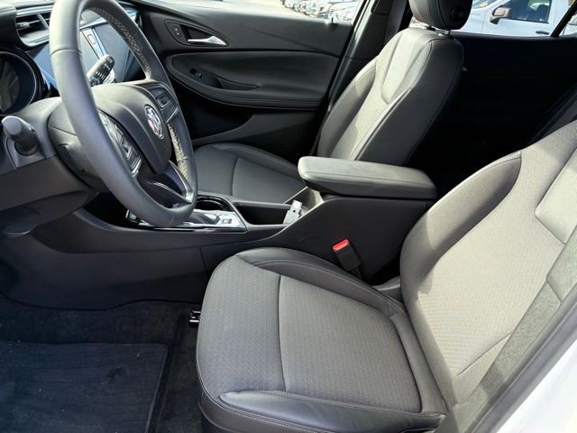 Used 2023 Buick Encore GX Select w/ Safety Package II image 9