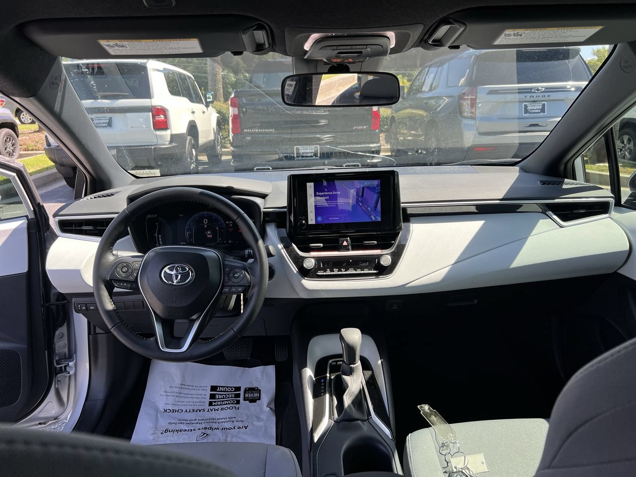 Used 2026 Toyota Corolla SE FWD image 31