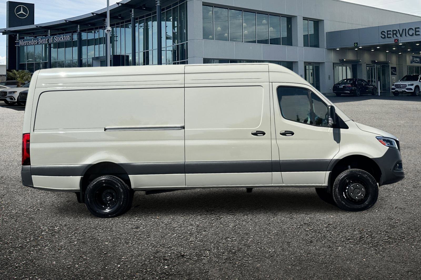 New 2025 Mercedes-Benz Sprinter 3500 image 3