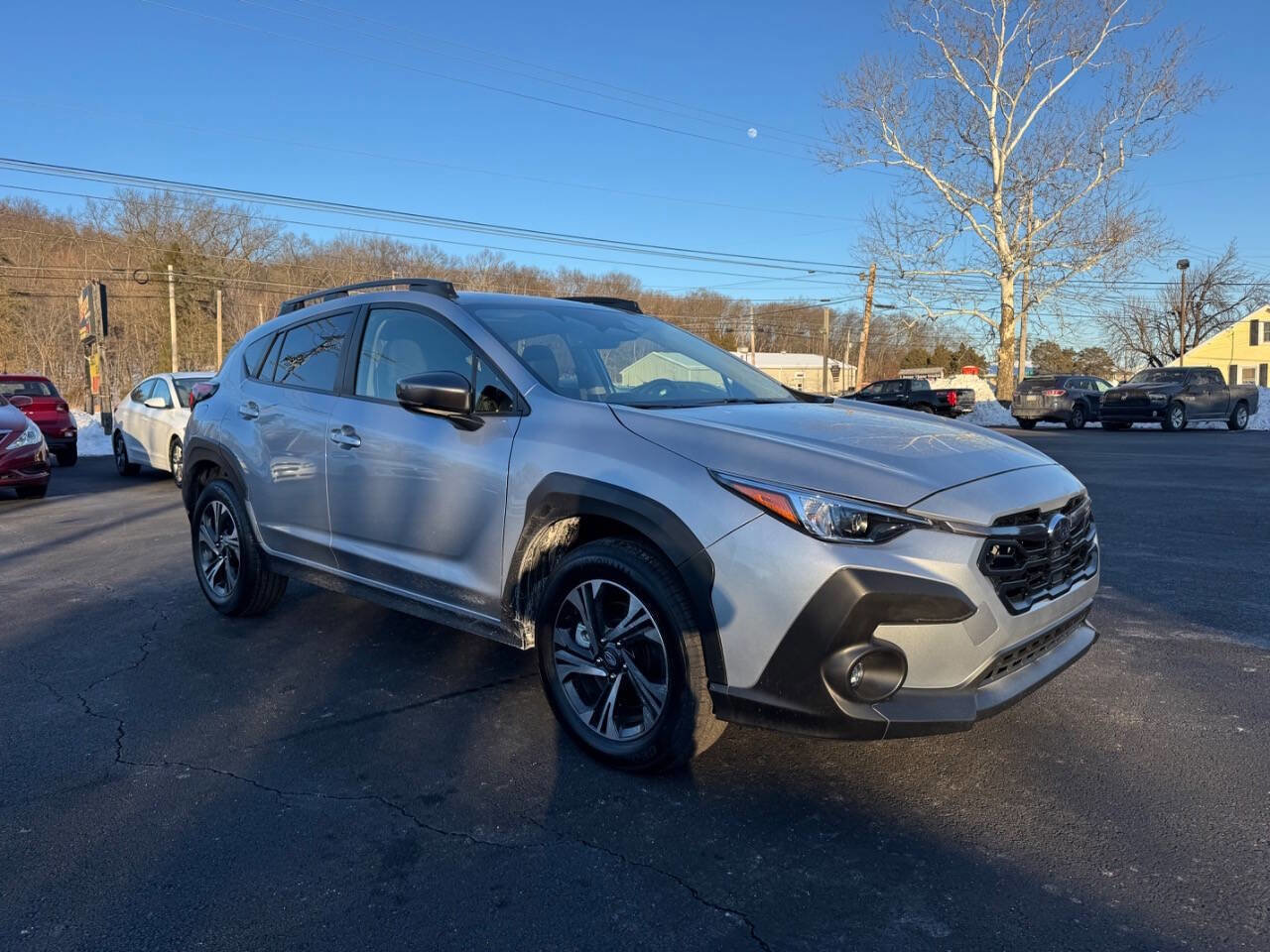 Used 2025 Subaru Crosstrek 2.0i Premium image 4