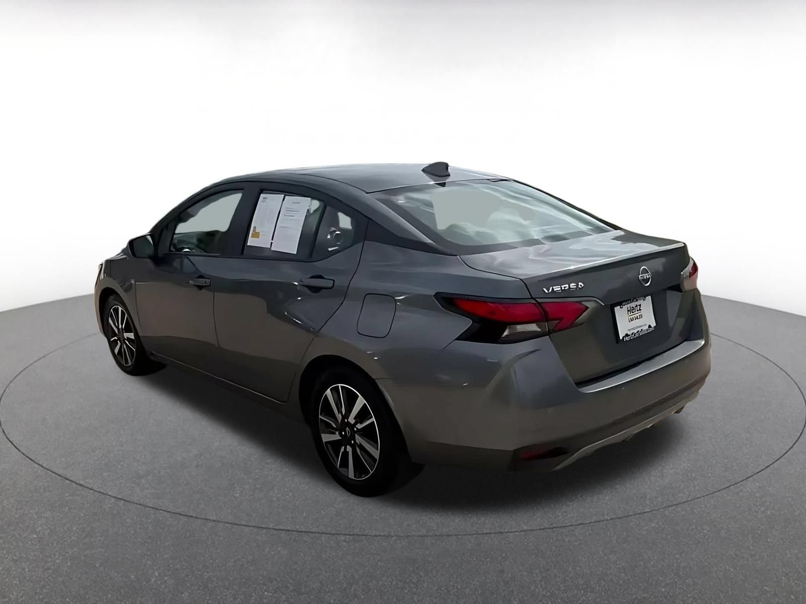 Used 2025 Nissan Versa SV FWD image 10