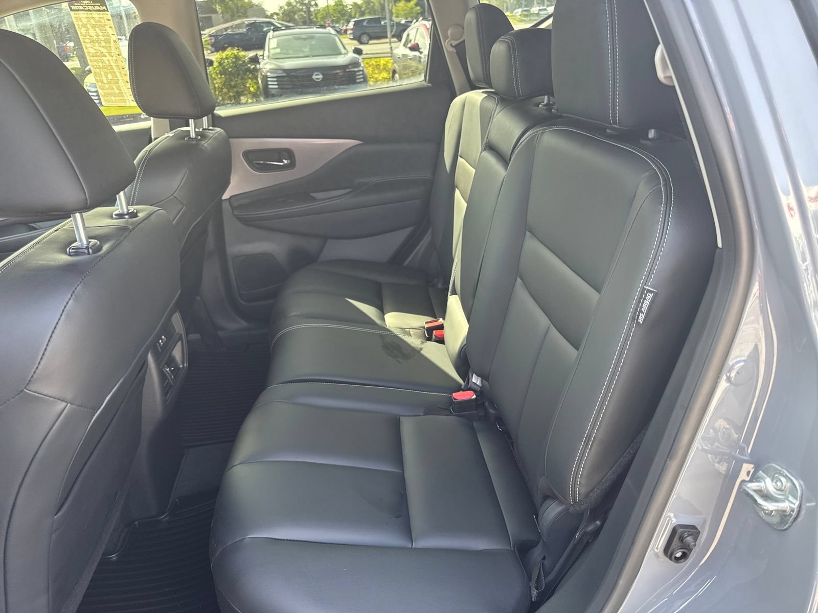 Certified 2024 Nissan Murano SV w/ SV Midnight Edition Package FWD image 37