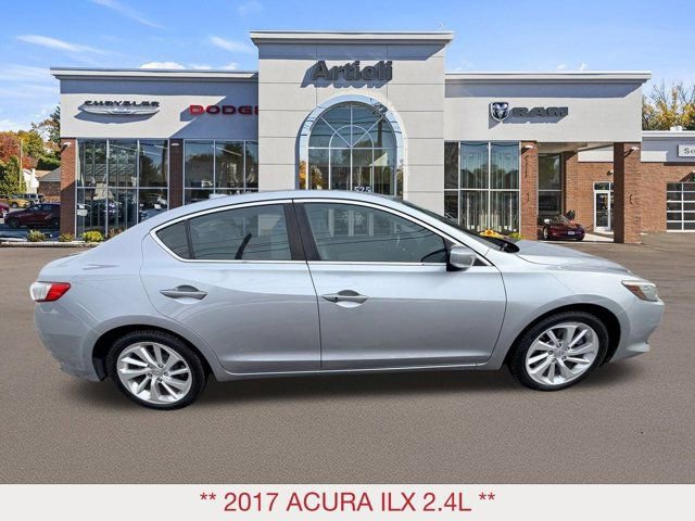 Used 2017 Acura ILX image 7