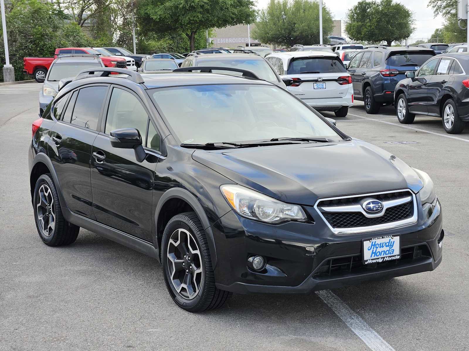 Used 2015 Subaru Crosstrek 2.0i Limited image 3