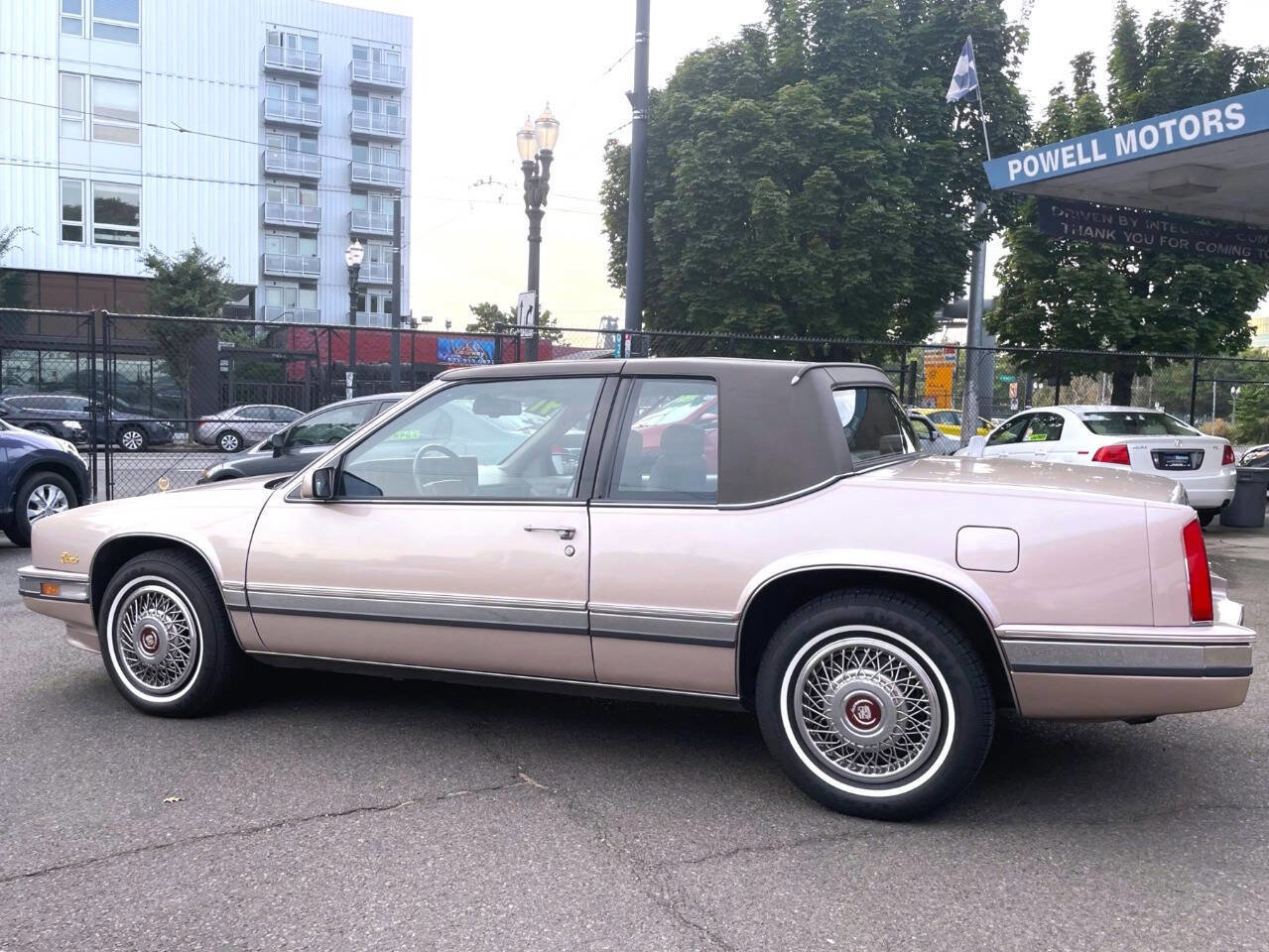 Used 1991 Cadillac Eldorado Coupe image 12