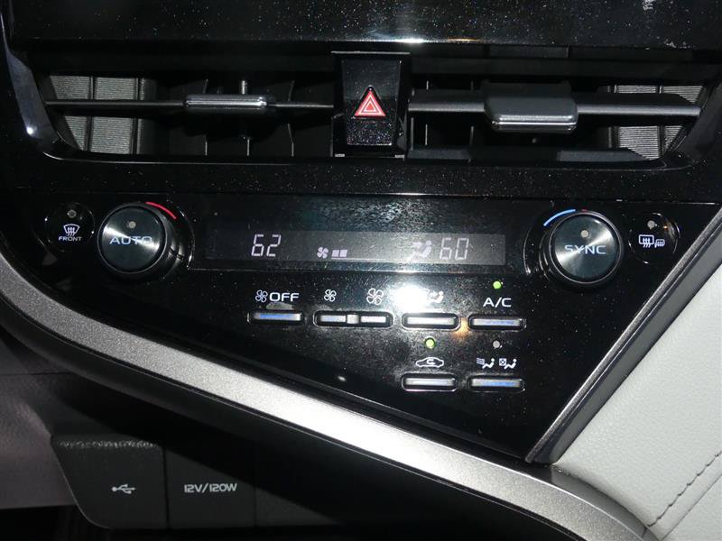 Used 2022 Toyota Camry SE w/ Cold Weather Package FWD image 38