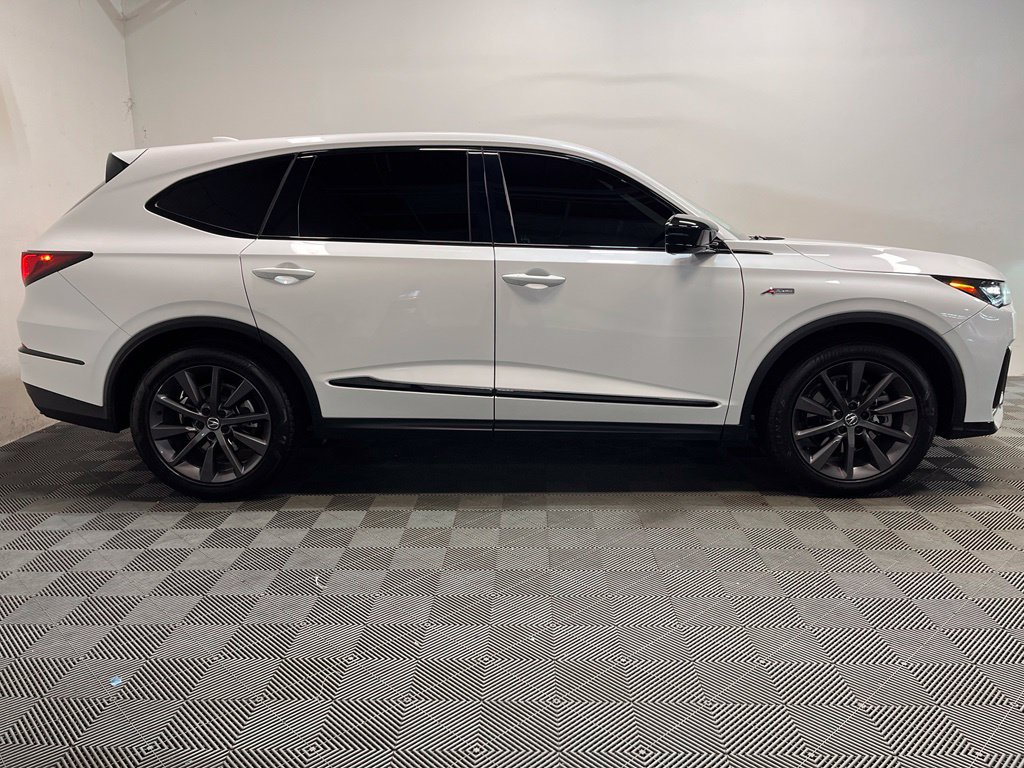 Certified 2025 Acura MDX A-Spec AWD/4WD image 4