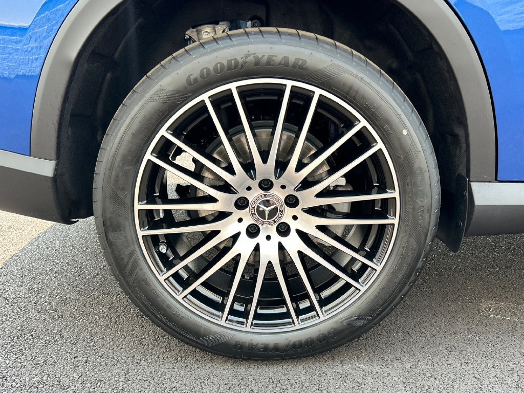 New 2026 Mercedes-Benz GLC 300 4MATIC image 35